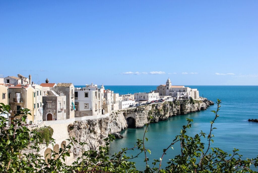 Puglia travel guide, Puglia Italy sea view